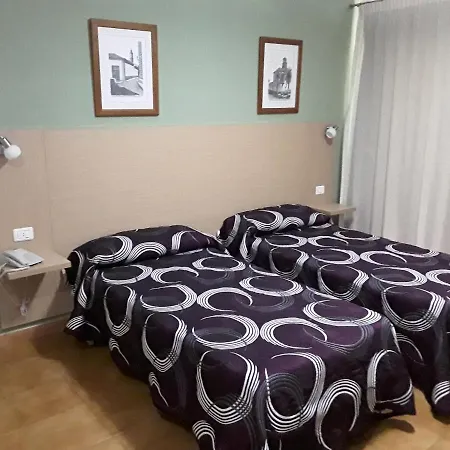 Ξενοδοχείο Ucanca 2*