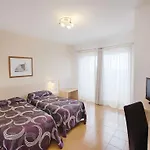 Ucanca Hotel 2*