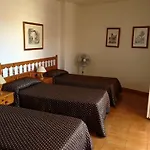 Ucanca Hotel 2*